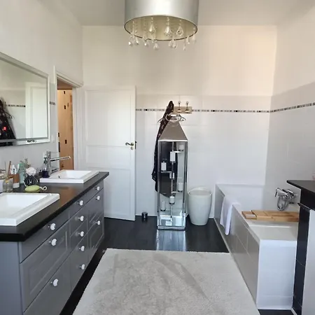 Bed & Breakfast La Flamina Sejour Bien-etre Pour 6 Spa, Diner, Sophrologie Et Petit-dejeuner