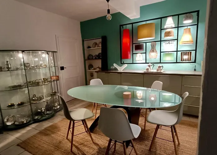 Bed & Breakfast Halte Premium A Velo Entre Amis Proche Du Canal Du Midi Et De La Cite De Carcassonne Avec Privatif, Repas Maison, Nuitee Et Pdj Pour 6 Personnes 3*
