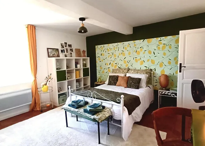 Bed & Breakfast Halte Premium A Velo Entre Amis Proche Du Canal Du Midi Et De La Cite De Carcassonne Avec Privatif, Repas Maison, Nuitee Et Pdj Pour 6 Personnes 3*