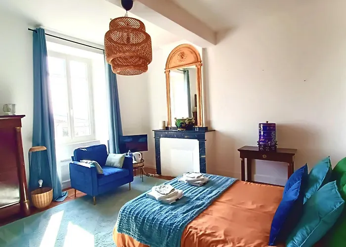 Halte Premium A Velo Entre Amis Proche Du Canal Du Midi Et De La Cite De Carcassonne Avec Privatif, Repas Maison, Nuitee Et Pdj Pour 6 Personnes Bed & Breakfast Pexiora