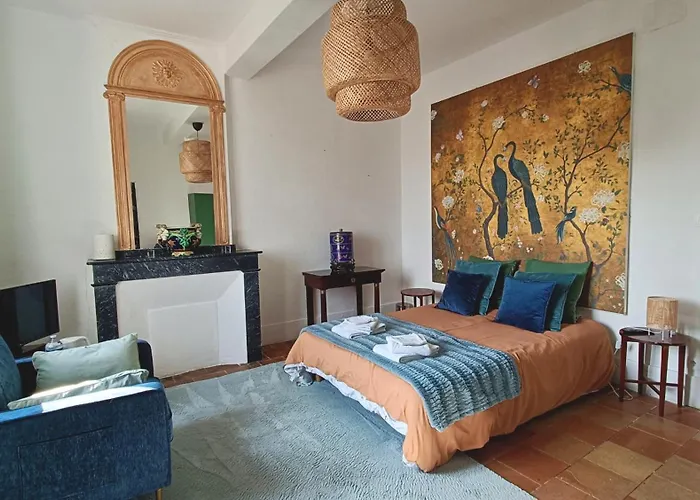 Bed & Breakfast Halte Premium A Velo Entre Amis Proche Du Canal Du Midi Et De La Cite De Carcassonne Avec Privatif, Repas Maison, Nuitee Et Pdj Pour 6 Personnes Pexiora
