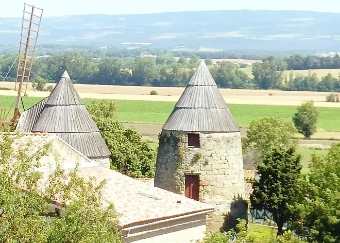 Bed & Breakfast Halte Premium A Velo Entre Amis Proche Du Canal Du Midi Et De La Cite De Carcassonne Avec Privatif, Repas Maison, Nuitee Et Pdj Pour 6 Personnes 3*